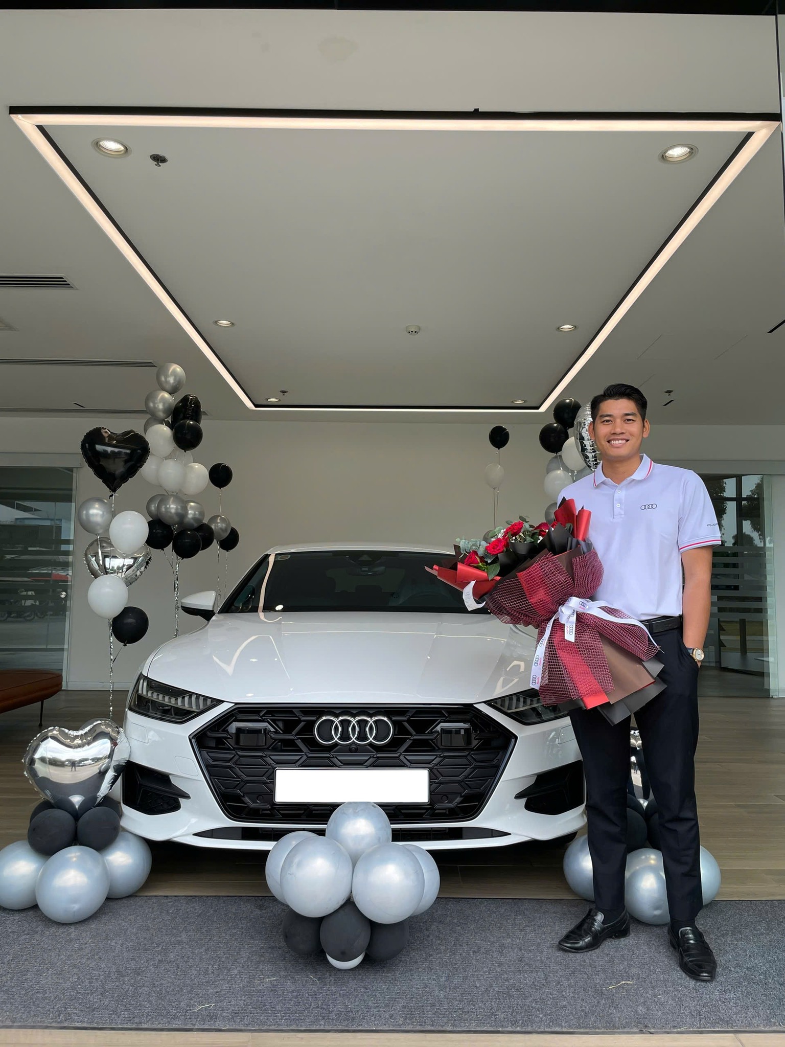 Audi Tân Bình xin trân trọng cảm ơn Quý khách hàng đã tin tưởng lựa chọn mẫu xe Audi A7 Sportback.