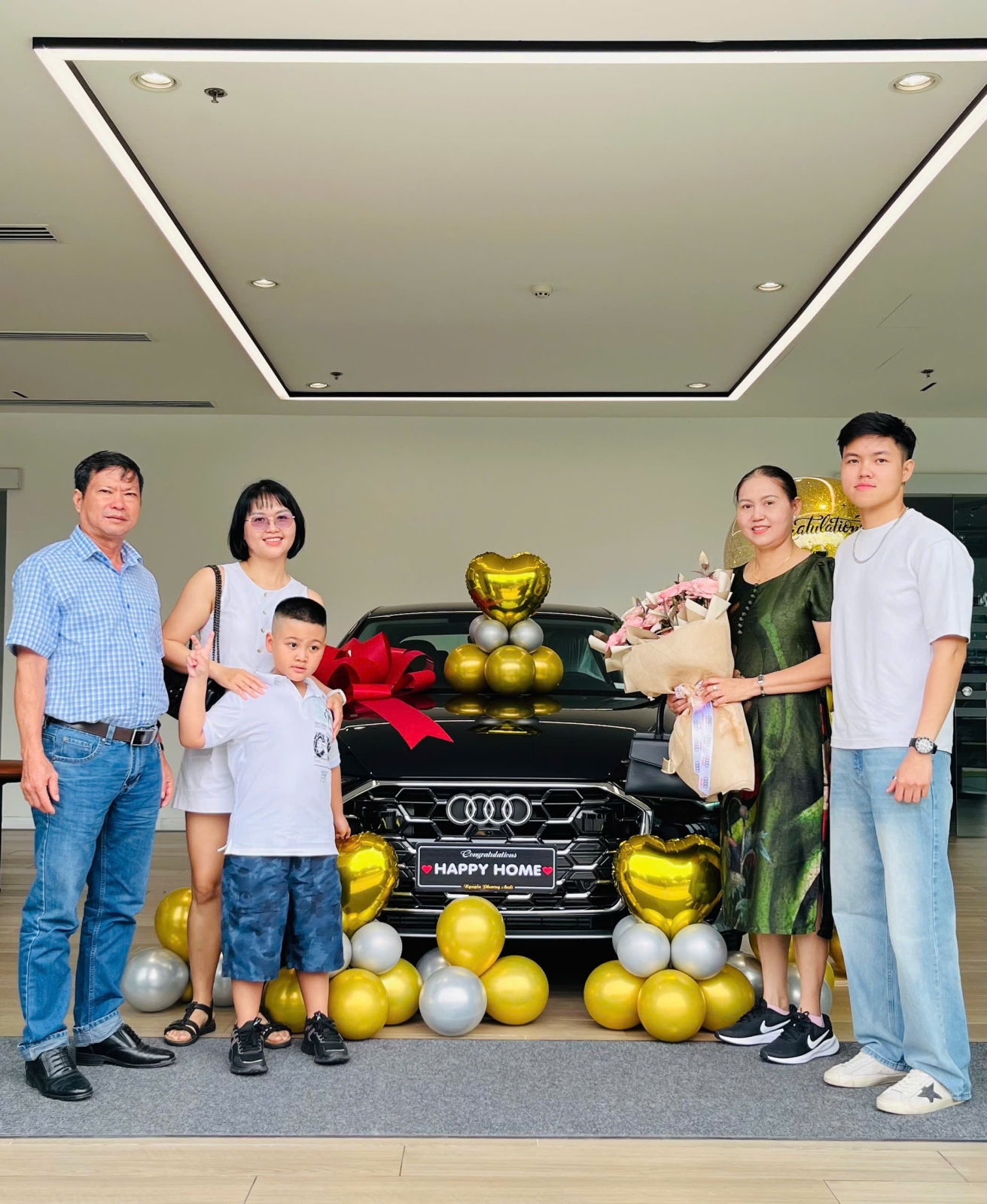 Audi Tân Bình xin gửi lời cảm ơn đến Quý khách hàng đã trao trọn niềm tin và lựa chọn Audi A6